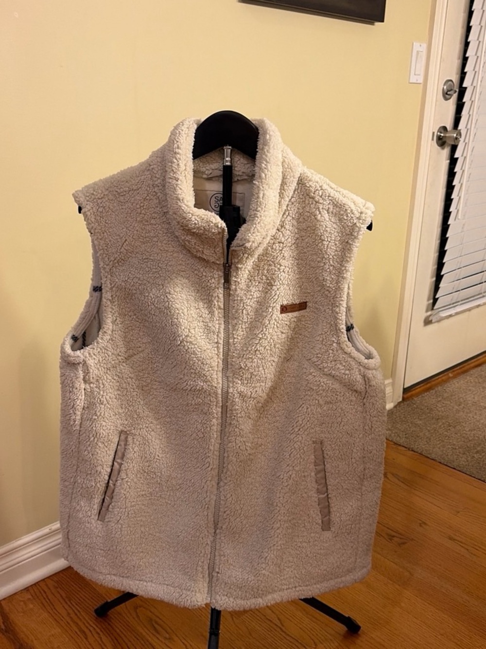 Women's Cream Sherpa Zip-Up Vest with High Collar